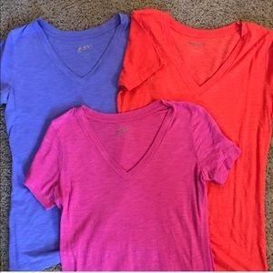 Arizona V neck shirts